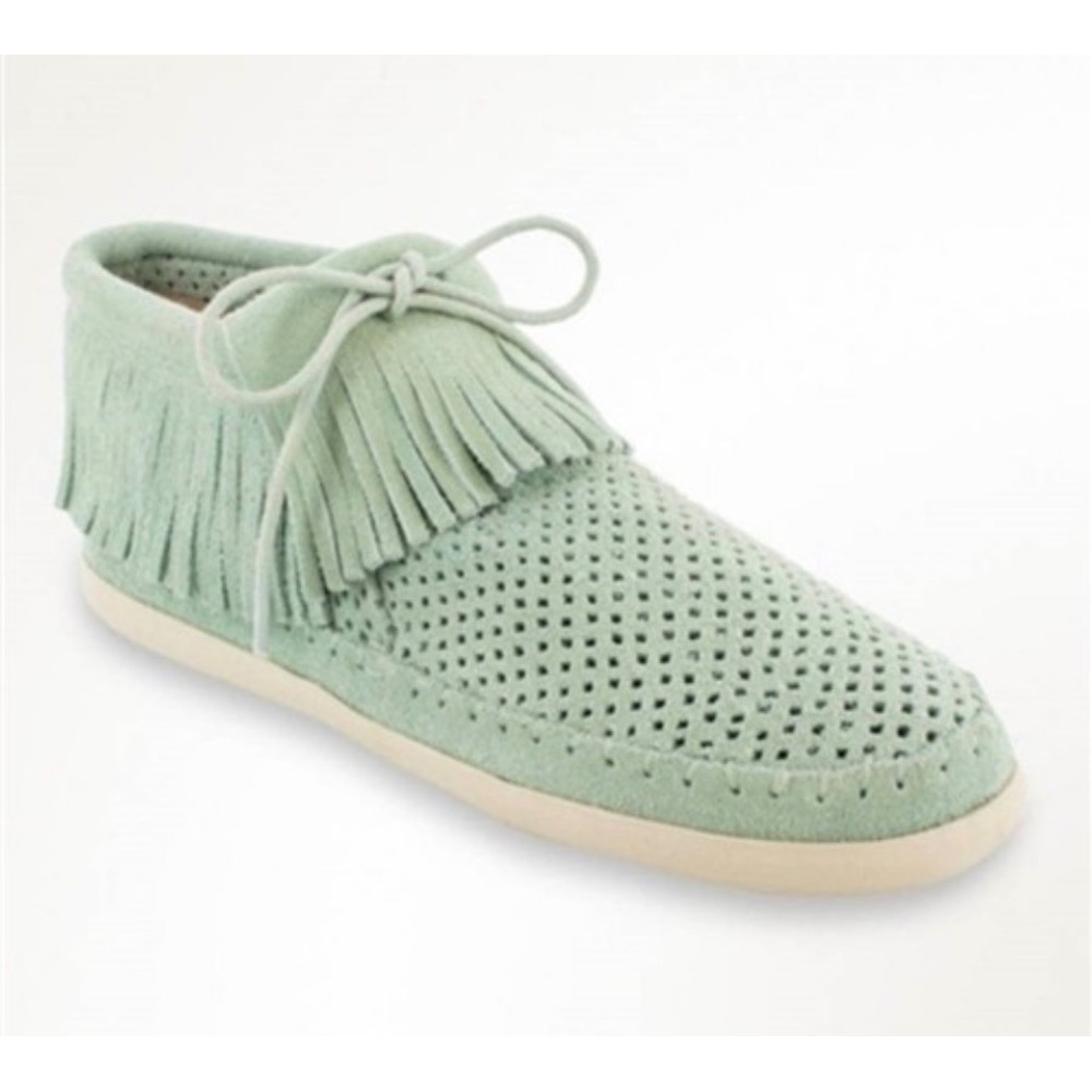 Minnetonka Perforated Suede Venice Moccasins Women 10 Mint Green Fringe Boho